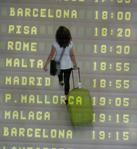 Trasferimento dalla città all'aeroporto di Barcellona (servizio notturno)