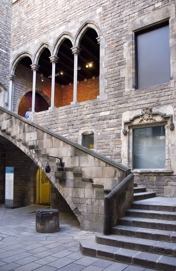 Tour Centro Histórico (El Barrio Gótico y el de la Ribera) (aprox. 4 horas)