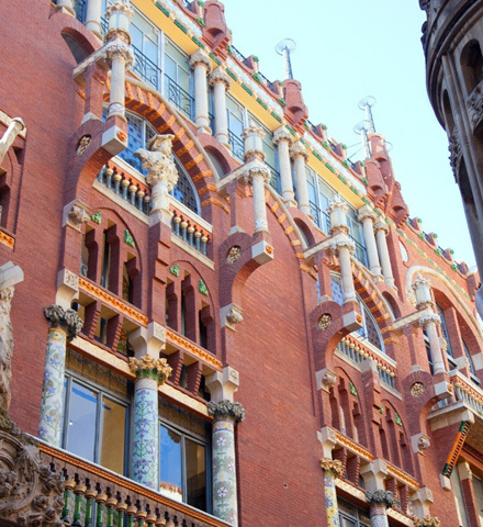 Tour privato Gaudí e il Modernismo