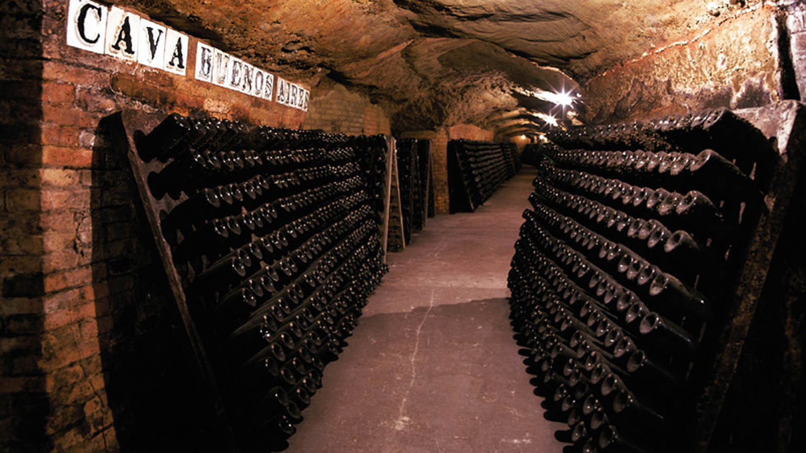 Tour Montserrat e cantine Codorníu