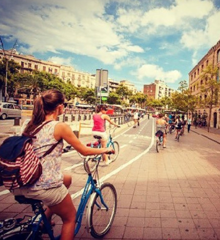 Tour privato in bicicletta per la zona marittima di Barcellona