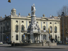 Pla de Palau – Quartiere La Ribera
